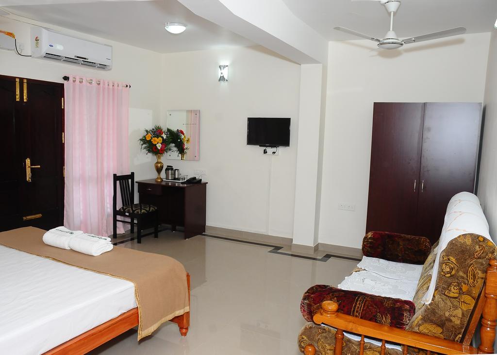 Greenfield Inn Thiruvananthapuram Bilik gambar